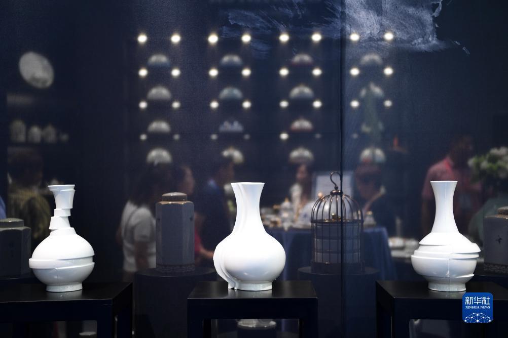 万人棋牌平台